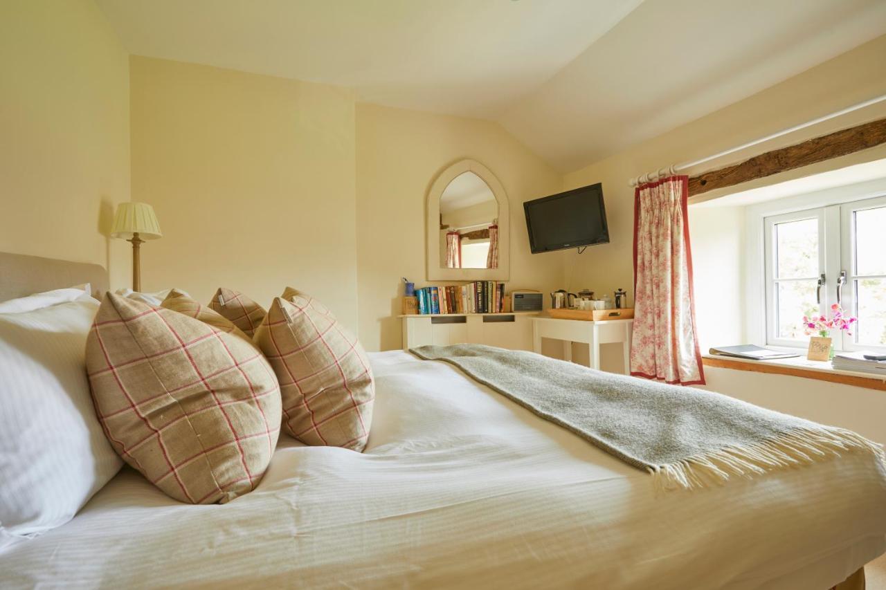 The Kingham Plough Hotel Buitenkant foto