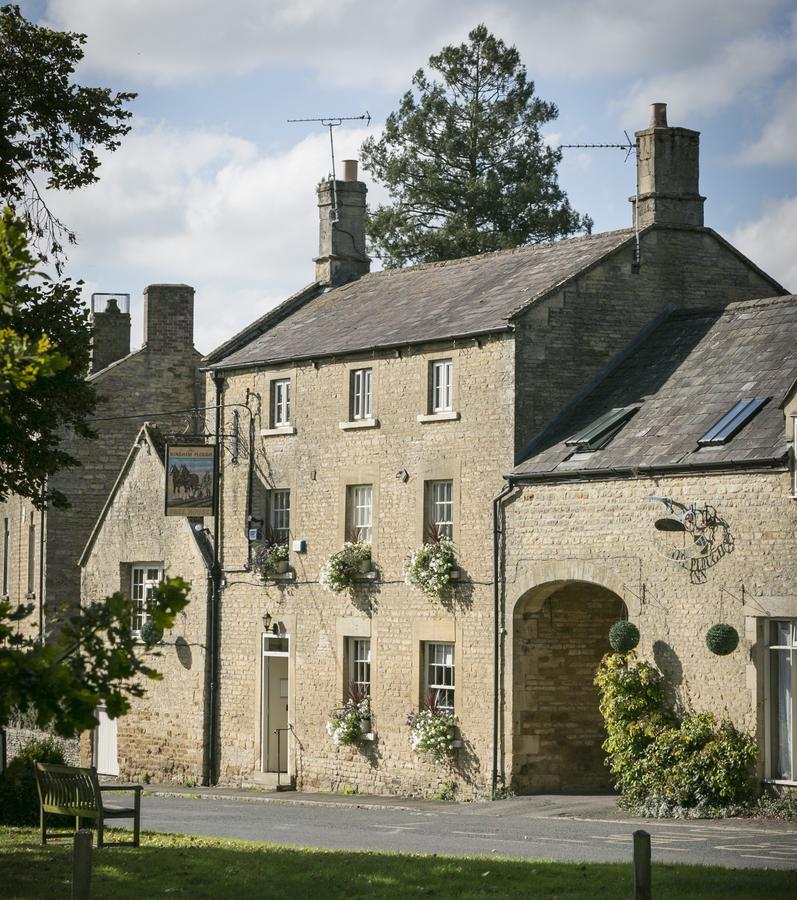 The Kingham Plough Hotel Buitenkant foto